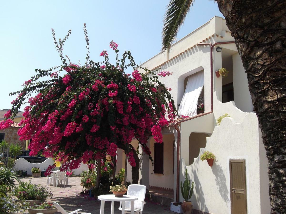 Villa Bouganville Valledoria  Exterior photo