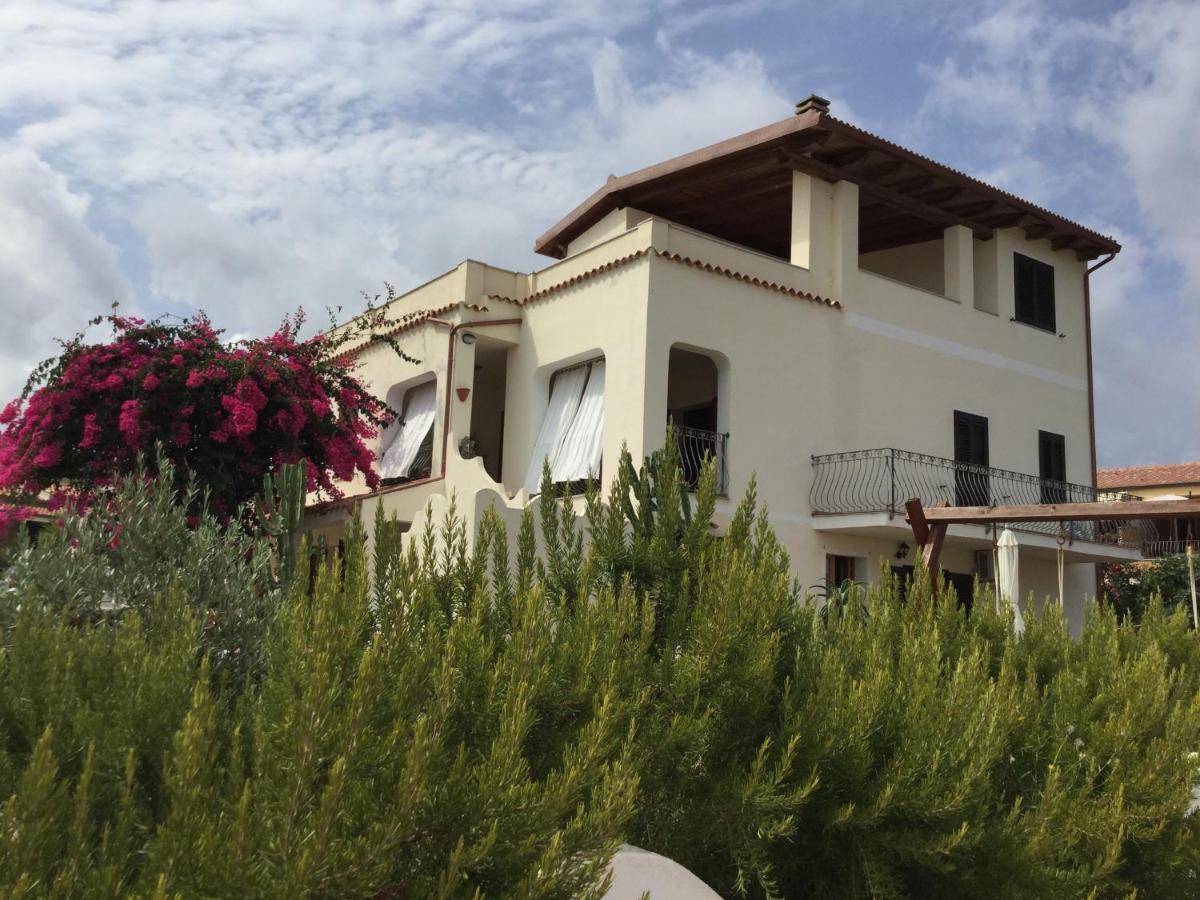 Villa Bouganville Valledoria  Exterior photo